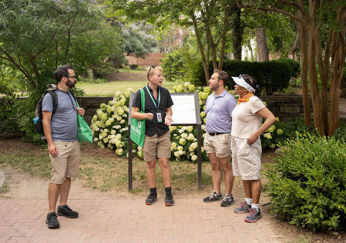 Walks Niagara CA Food tour WEB 0016