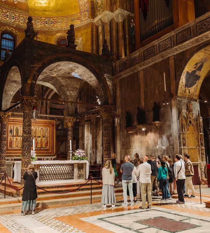 Walks Venezia Alone in St Mark-s and Doge palace Giulia Verdinelli 044