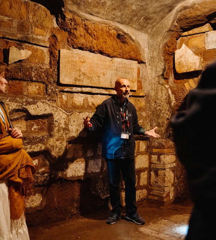 Walks Rome Alone in the Catacombs 0423