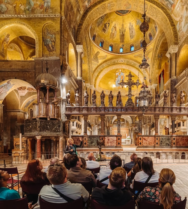Walks Venezia Alone in St Mark-s and Doge palace Giulia Verdinelli 034