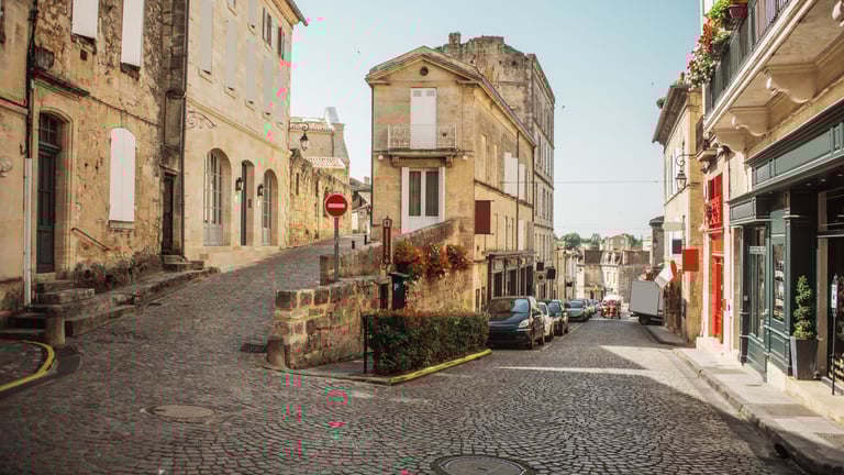 Devour Bordeaux Wine Tour Web Res Temp 0003